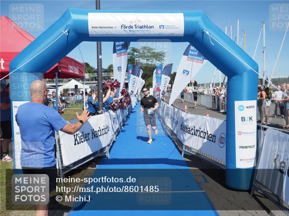 17.08.2025 - KN Förde Triathlon 2025 MichiJ http://msf.ph/oto/8601485 17.08.2025 14:09:26 Laufen 481 meine-sportfotos.de