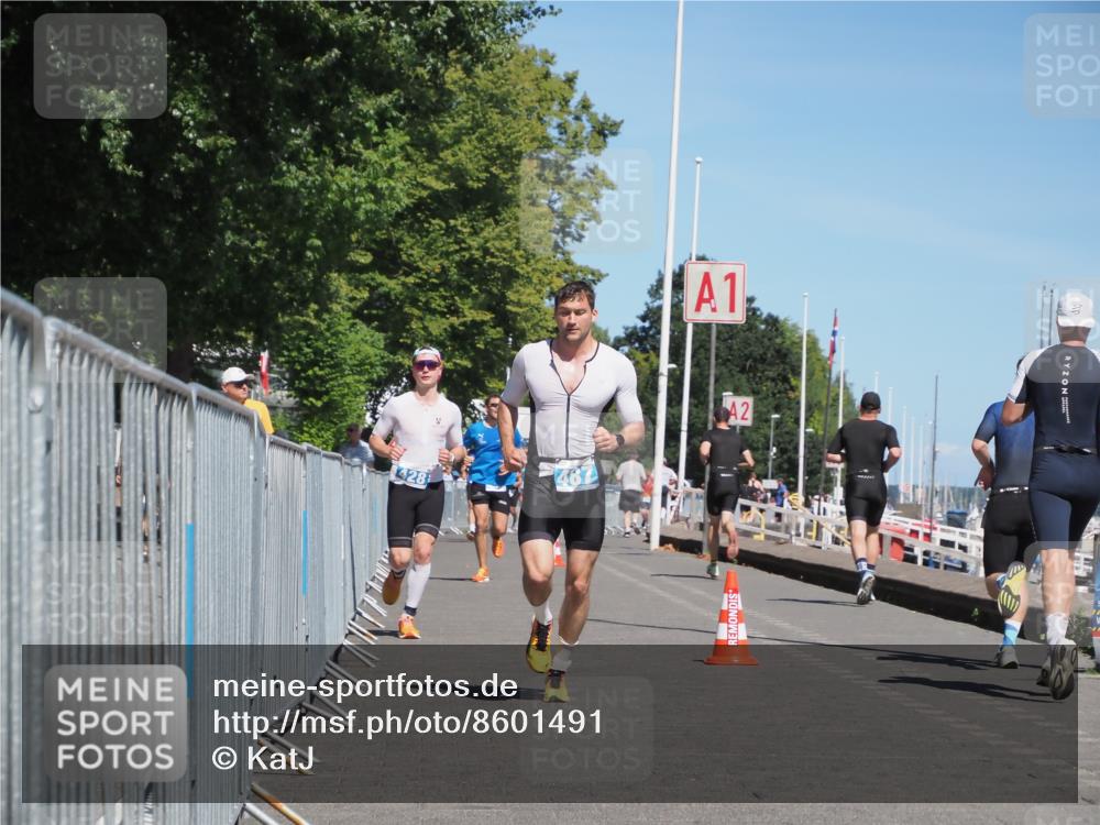 17.08.2025 - KN Förde Triathlon 2025 KatJ http://msf.ph/oto/8601491 17.08.2025 13:43:12 Laufen 428, 455, 487, 509 meine-sportfotos.de