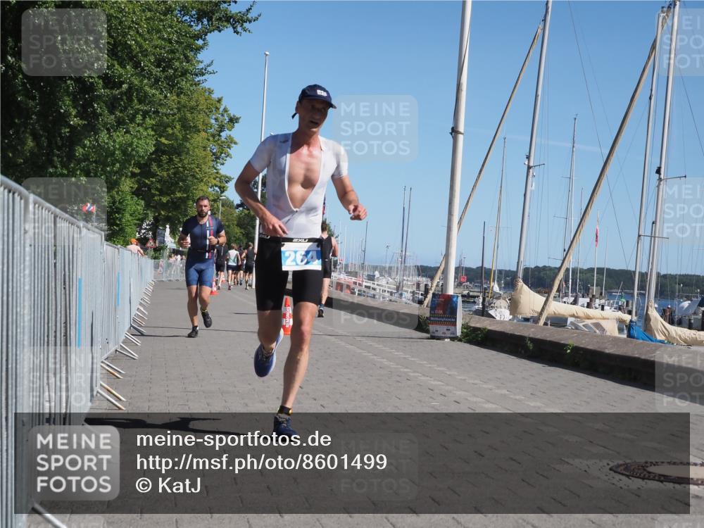 17.08.2025 - KN Förde Triathlon 2025 KatJ http://msf.ph/oto/8601499 17.08.2025 11:53:43 Laufen 264, 334 meine-sportfotos.de