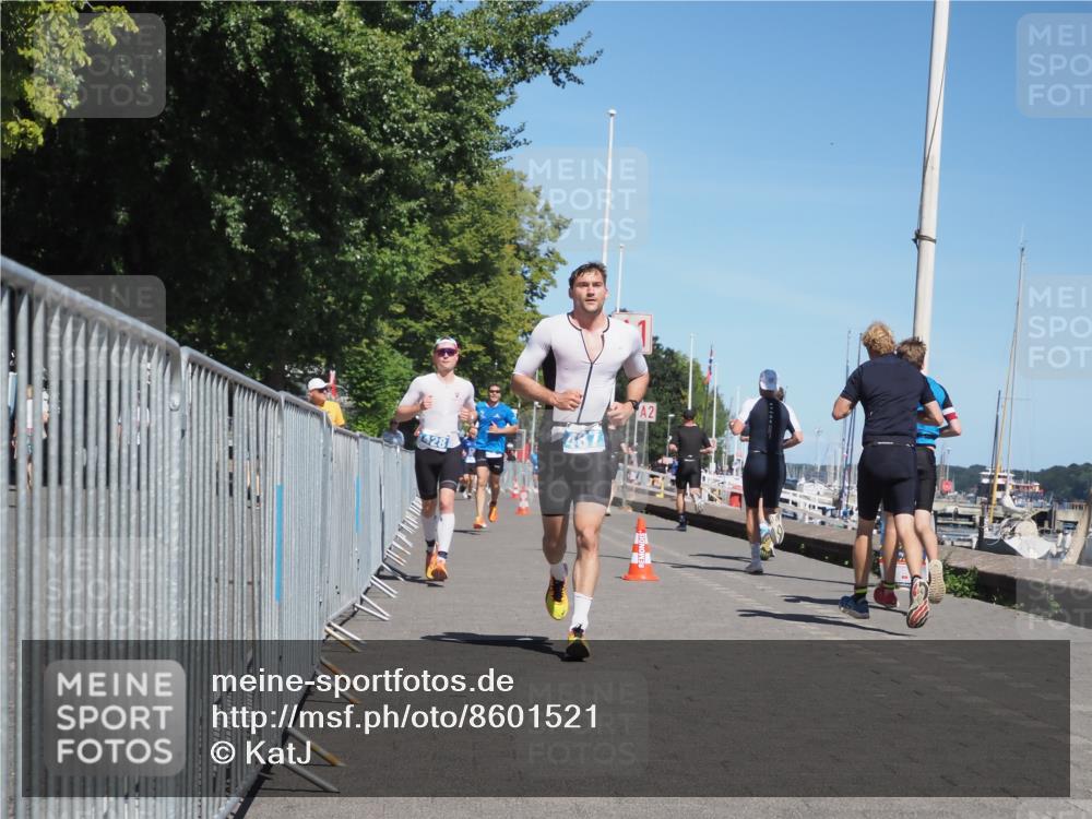17.08.2025 - KN Förde Triathlon 2025 KatJ http://msf.ph/oto/8601521 17.08.2025 13:43:14 Laufen 428, 455, 487 meine-sportfotos.de
