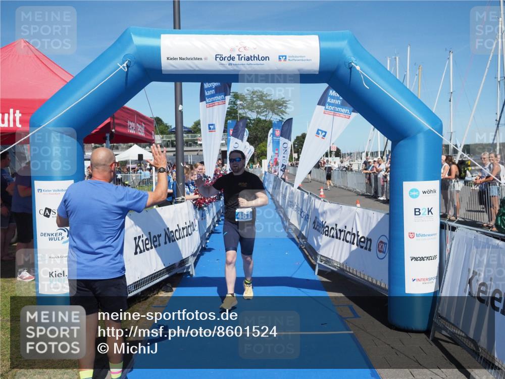 17.08.2025 - KN Förde Triathlon 2025 MichiJ http://msf.ph/oto/8601524 17.08.2025 14:09:28 Laufen 481 meine-sportfotos.de
