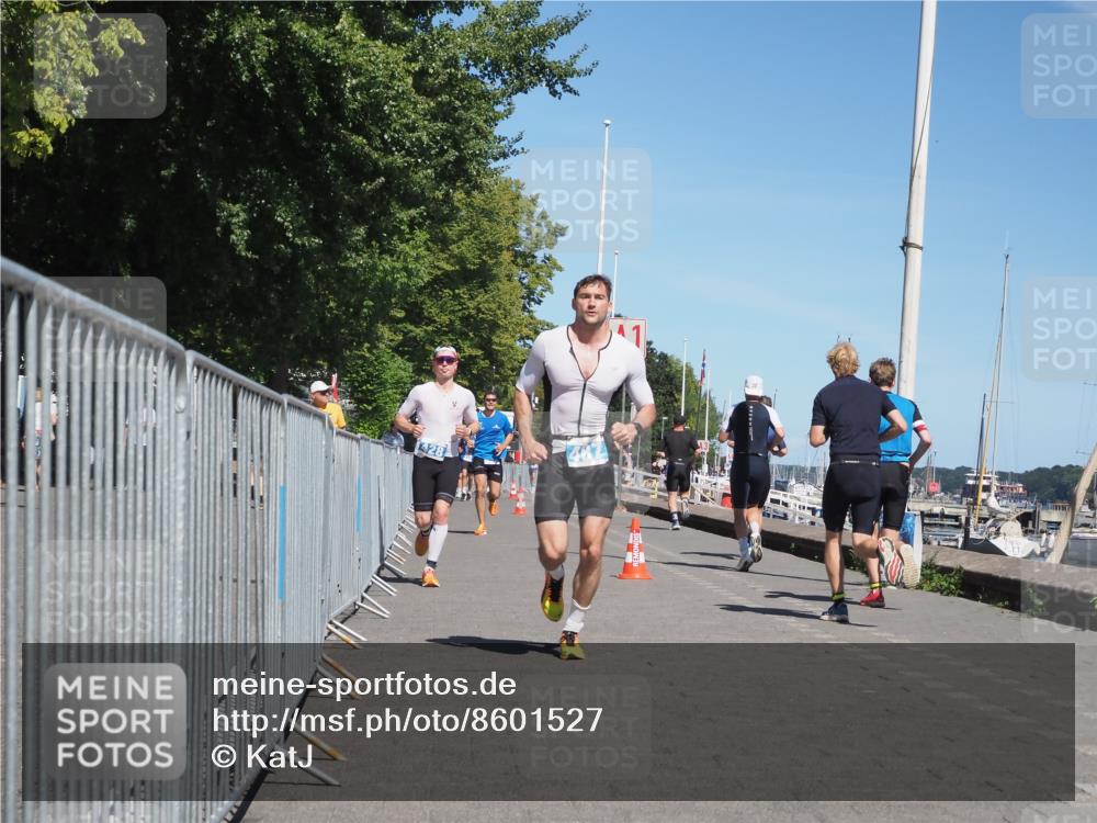 17.08.2025 - KN Förde Triathlon 2025 KatJ http://msf.ph/oto/8601527 17.08.2025 13:43:14 Laufen 428, 455, 487 meine-sportfotos.de