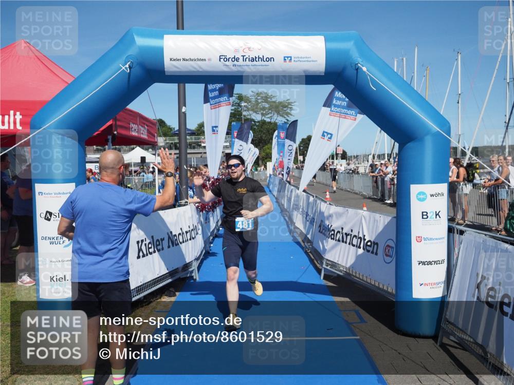 17.08.2025 - KN Förde Triathlon 2025 MichiJ http://msf.ph/oto/8601529 17.08.2025 14:09:28 Laufen 481 meine-sportfotos.de