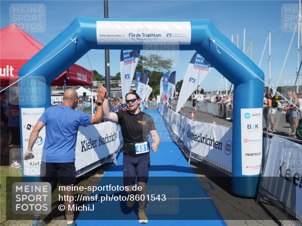 17.08.2025 - KN Förde Triathlon 2025 MichiJ http://msf.ph/oto/8601543 17.08.2025 14:09:28 Laufen 481 meine-sportfotos.de