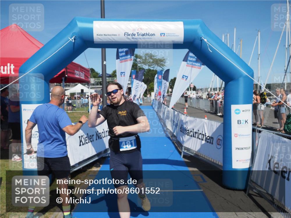 17.08.2025 - KN Förde Triathlon 2025 MichiJ http://msf.ph/oto/8601552 17.08.2025 14:09:29 Laufen 481 meine-sportfotos.de