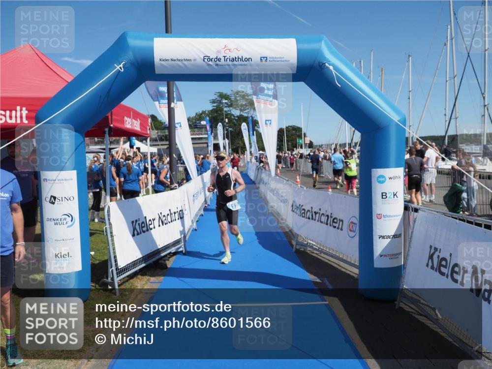 17.08.2025 - KN Förde Triathlon 2025 MichiJ http://msf.ph/oto/8601566 17.08.2025 12:18:08 Laufen 312 meine-sportfotos.de