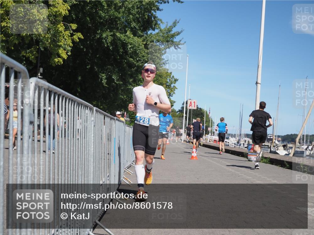 17.08.2025 - KN Förde Triathlon 2025 KatJ http://msf.ph/oto/8601578 17.08.2025 13:43:17 Laufen 428, 455, 487 meine-sportfotos.de