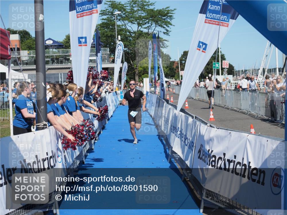 17.08.2025 - KN Förde Triathlon 2025 MichiJ http://msf.ph/oto/8601590 17.08.2025 14:10:31 Laufen 496 meine-sportfotos.de