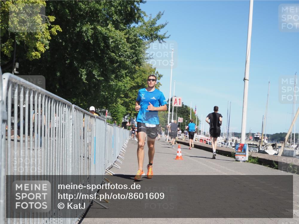 17.08.2025 - KN Förde Triathlon 2025 KatJ http://msf.ph/oto/8601609 17.08.2025 13:43:19 Laufen 428, 455 meine-sportfotos.de