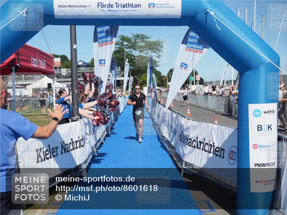 17.08.2025 - KN Förde Triathlon 2025 MichiJ http://msf.ph/oto/8601618 17.08.2025 14:10:31 Laufen 496 meine-sportfotos.de
