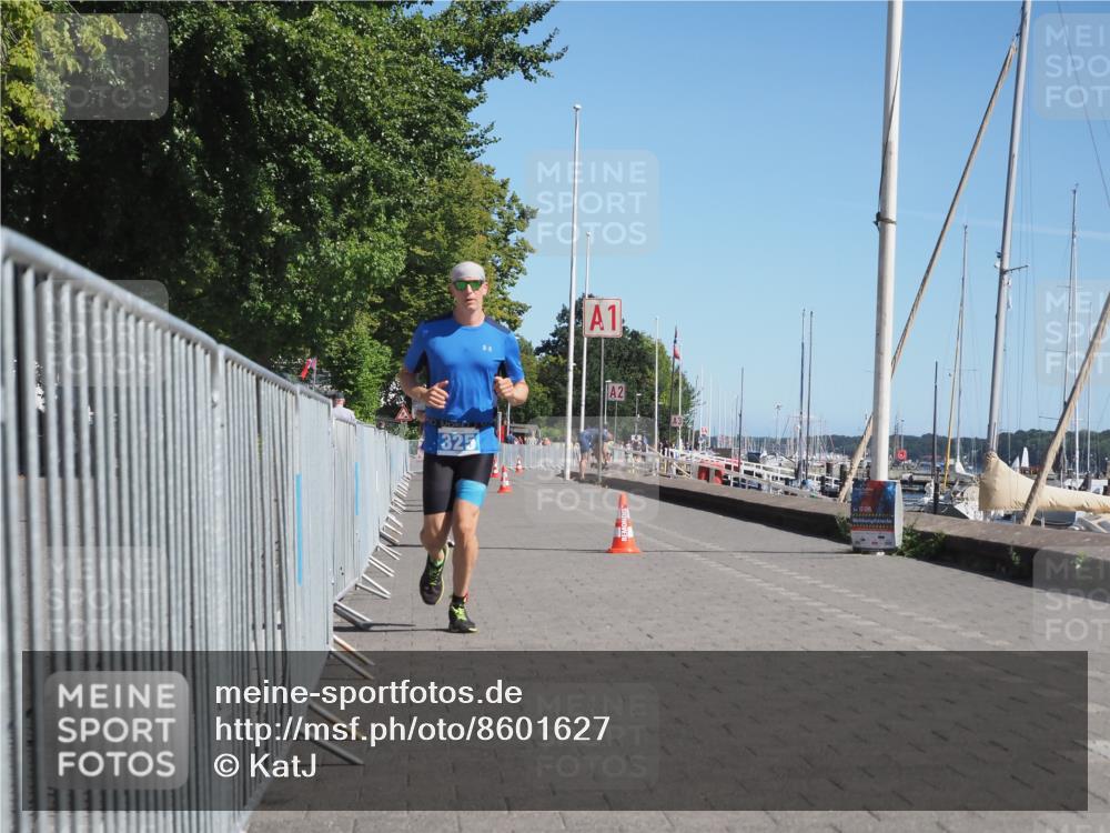 17.08.2025 - KN Förde Triathlon 2025 KatJ http://msf.ph/oto/8601627 17.08.2025 11:54:14 Laufen 303, 323, 325, 613 meine-sportfotos.de