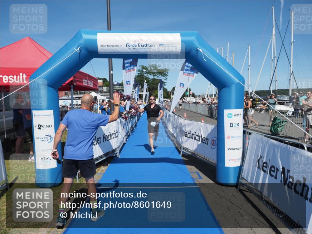 17.08.2025 - KN Förde Triathlon 2025 MichiJ http://msf.ph/oto/8601649 17.08.2025 14:10:33 Laufen 496 meine-sportfotos.de