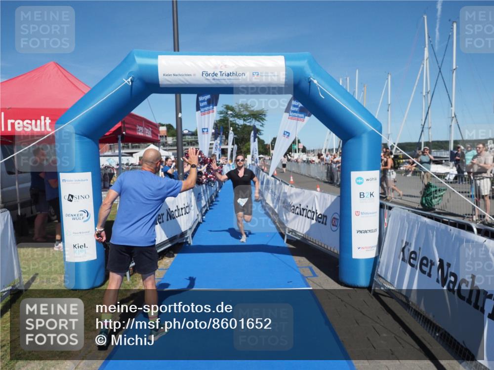 17.08.2025 - KN Förde Triathlon 2025 MichiJ http://msf.ph/oto/8601652 17.08.2025 14:10:33 Laufen 496 meine-sportfotos.de