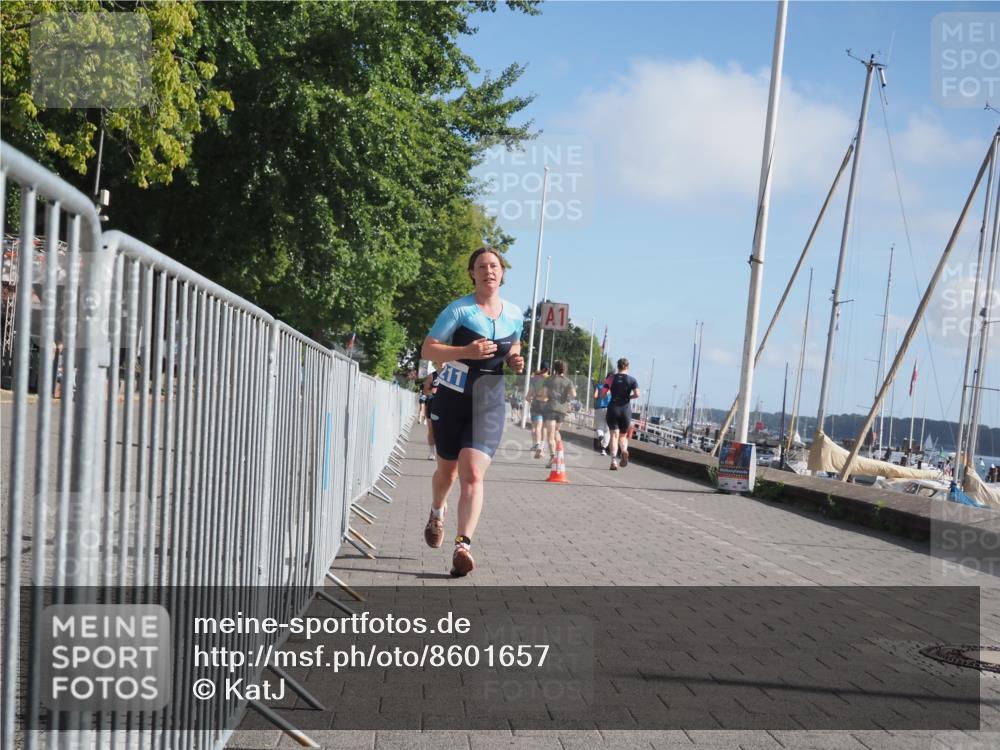 17.08.2025 - KN Förde Triathlon 2025 KatJ http://msf.ph/oto/8601657 17.08.2025 10:26:59 Laufen 159, 173, 180, 211 meine-sportfotos.de