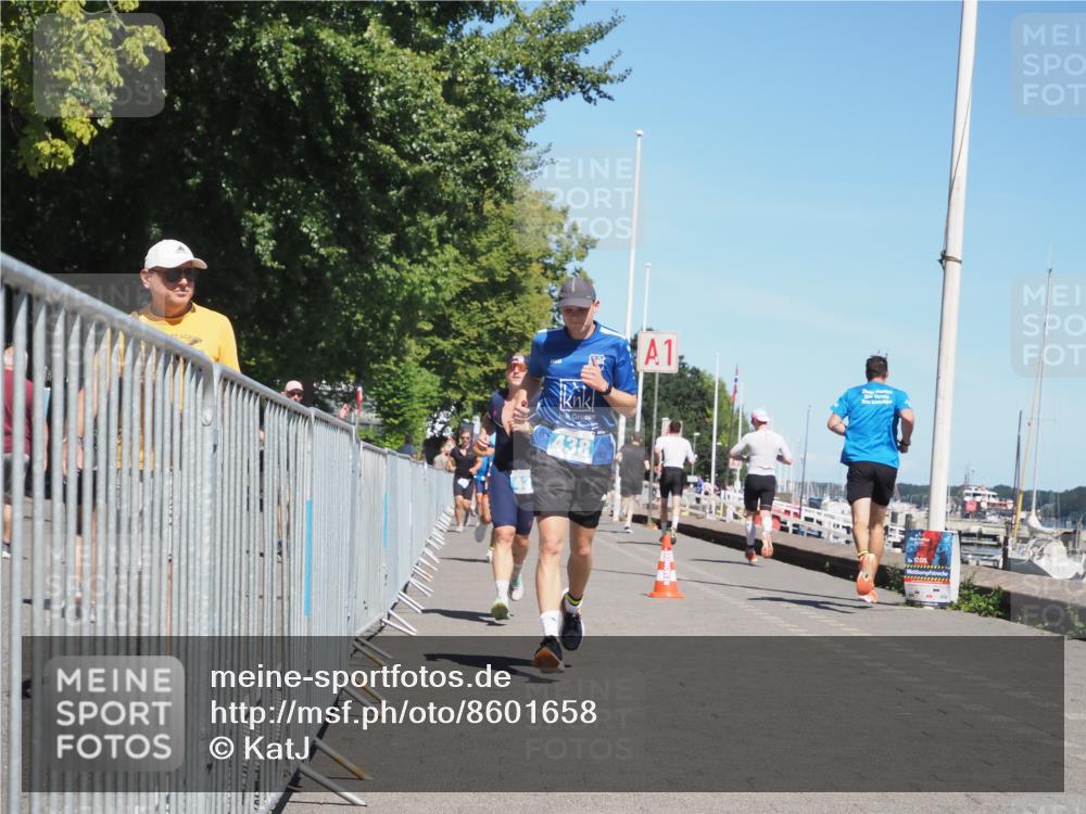 17.08.2025 - KN Förde Triathlon 2025 KatJ http://msf.ph/oto/8601658 17.08.2025 13:43:28 Laufen 431, 438, 532 meine-sportfotos.de