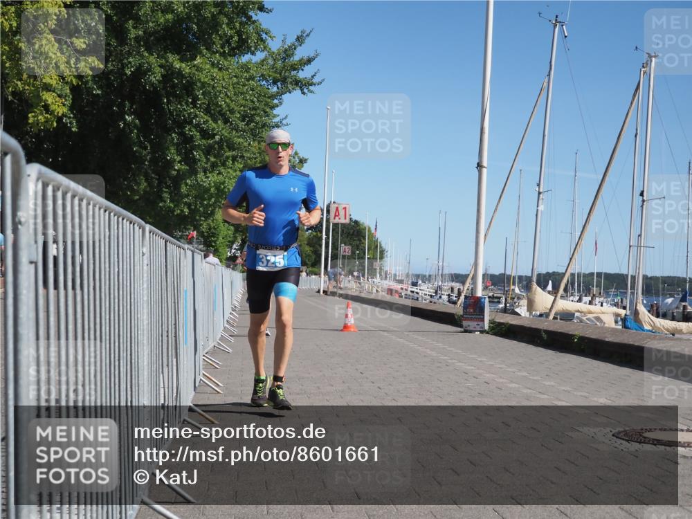 17.08.2025 - KN Förde Triathlon 2025 KatJ http://msf.ph/oto/8601661 17.08.2025 11:54:15 Laufen 303, 323, 325, 613 meine-sportfotos.de