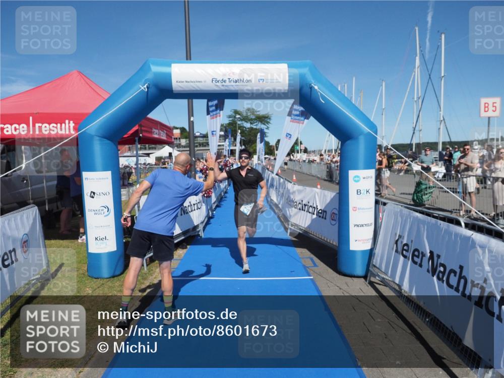 17.08.2025 - KN Förde Triathlon 2025 MichiJ http://msf.ph/oto/8601673 17.08.2025 14:10:33 Laufen 496 meine-sportfotos.de