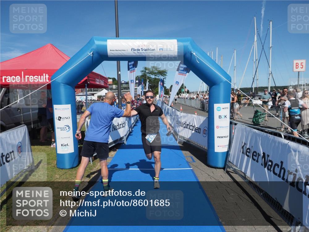 17.08.2025 - KN Förde Triathlon 2025 MichiJ http://msf.ph/oto/8601685 17.08.2025 14:10:34 Laufen 496 meine-sportfotos.de