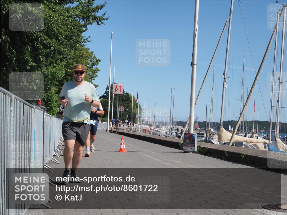 17.08.2025 - KN Förde Triathlon 2025 KatJ http://msf.ph/oto/8601722 17.08.2025 11:54:18 Laufen 291, 303, 323, 325, 613 meine-sportfotos.de