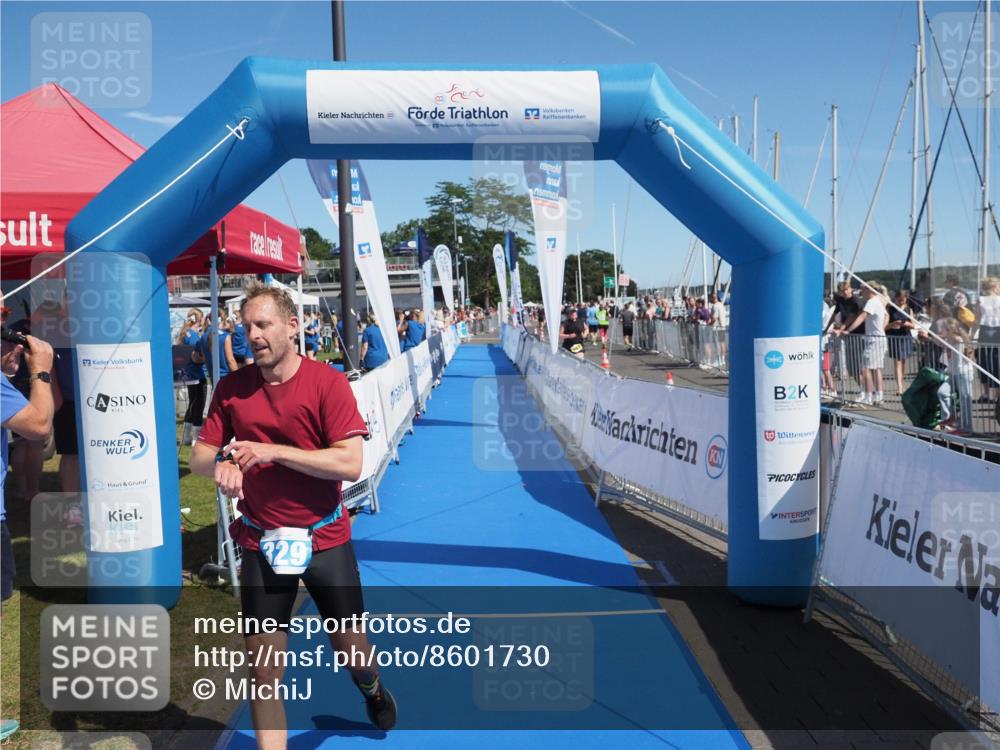 17.08.2025 - KN Förde Triathlon 2025 MichiJ http://msf.ph/oto/8601730 17.08.2025 12:18:16 Laufen 329 meine-sportfotos.de
