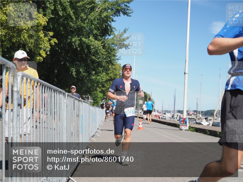 17.08.2025 - KN Förde Triathlon 2025 KatJ http://msf.ph/oto/8601740 17.08.2025 13:43:30 Laufen 431, 438, 532 meine-sportfotos.de