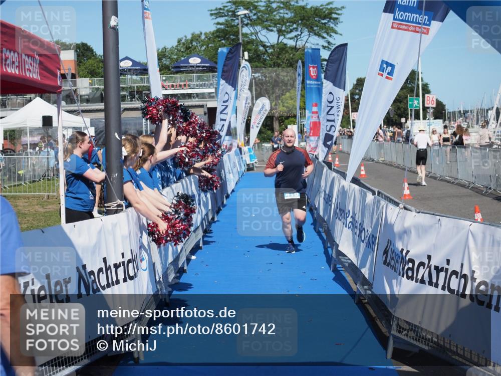 17.08.2025 - KN Förde Triathlon 2025 MichiJ http://msf.ph/oto/8601742 17.08.2025 14:11:02 Laufen 410 meine-sportfotos.de