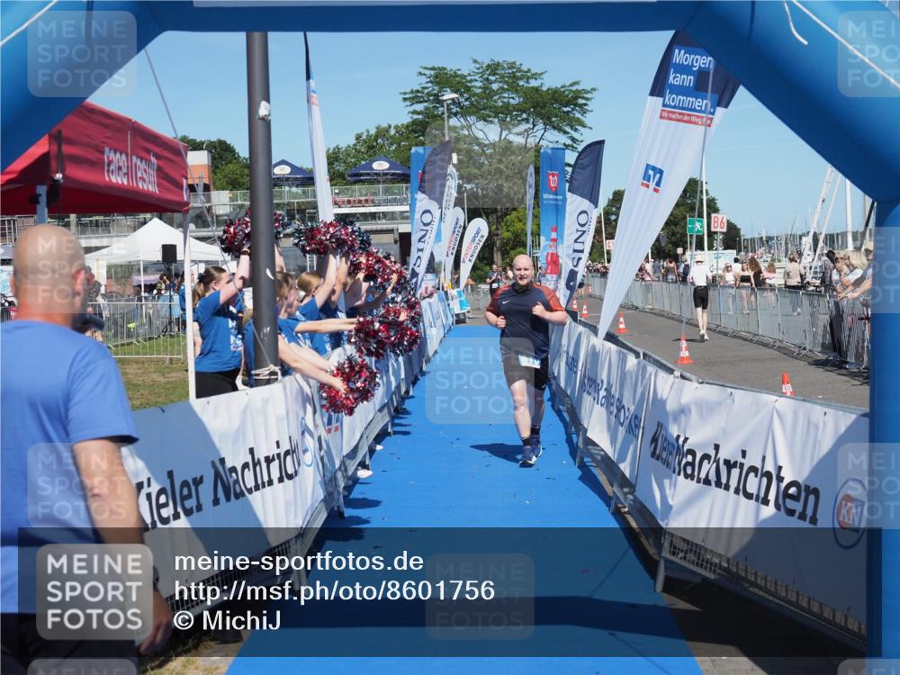 17.08.2025 - KN Förde Triathlon 2025 MichiJ http://msf.ph/oto/8601756 17.08.2025 14:11:02 Laufen 410 meine-sportfotos.de