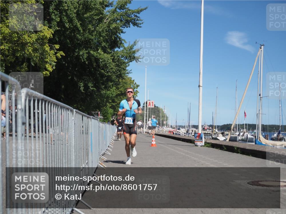 17.08.2025 - KN Förde Triathlon 2025 KatJ http://msf.ph/oto/8601757 17.08.2025 13:43:33 Laufen 431, 472, 476, 532 meine-sportfotos.de