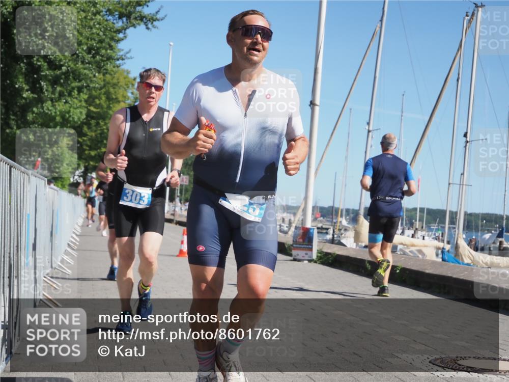 17.08.2025 - KN Förde Triathlon 2025 KatJ http://msf.ph/oto/8601762 17.08.2025 11:54:22 Laufen 270, 291, 303, 323, 613 meine-sportfotos.de