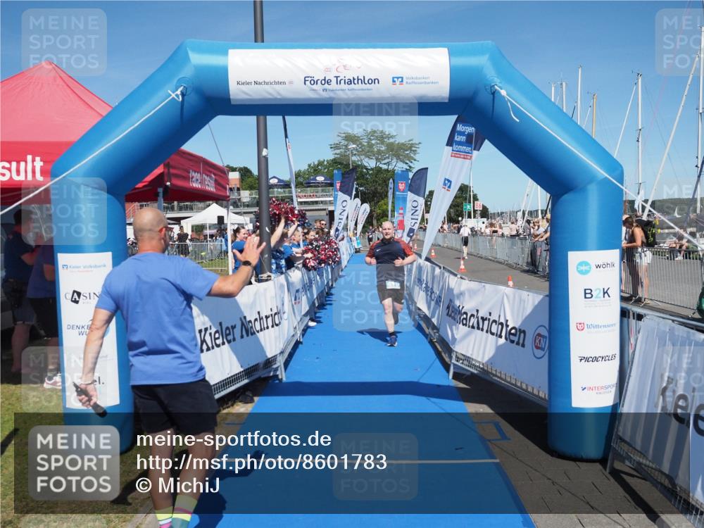 17.08.2025 - KN Förde Triathlon 2025 MichiJ http://msf.ph/oto/8601783 17.08.2025 14:11:03 Laufen 410 meine-sportfotos.de
