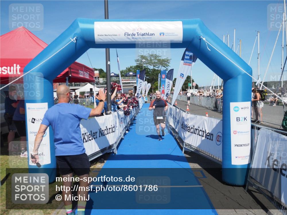 17.08.2025 - KN Förde Triathlon 2025 MichiJ http://msf.ph/oto/8601786 17.08.2025 14:11:03 Laufen 410 meine-sportfotos.de