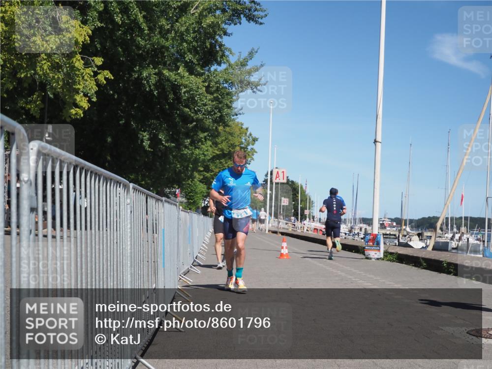 17.08.2025 - KN Förde Triathlon 2025 KatJ http://msf.ph/oto/8601796 17.08.2025 13:43:38 Laufen 441, 472, 476, 496, 500 meine-sportfotos.de