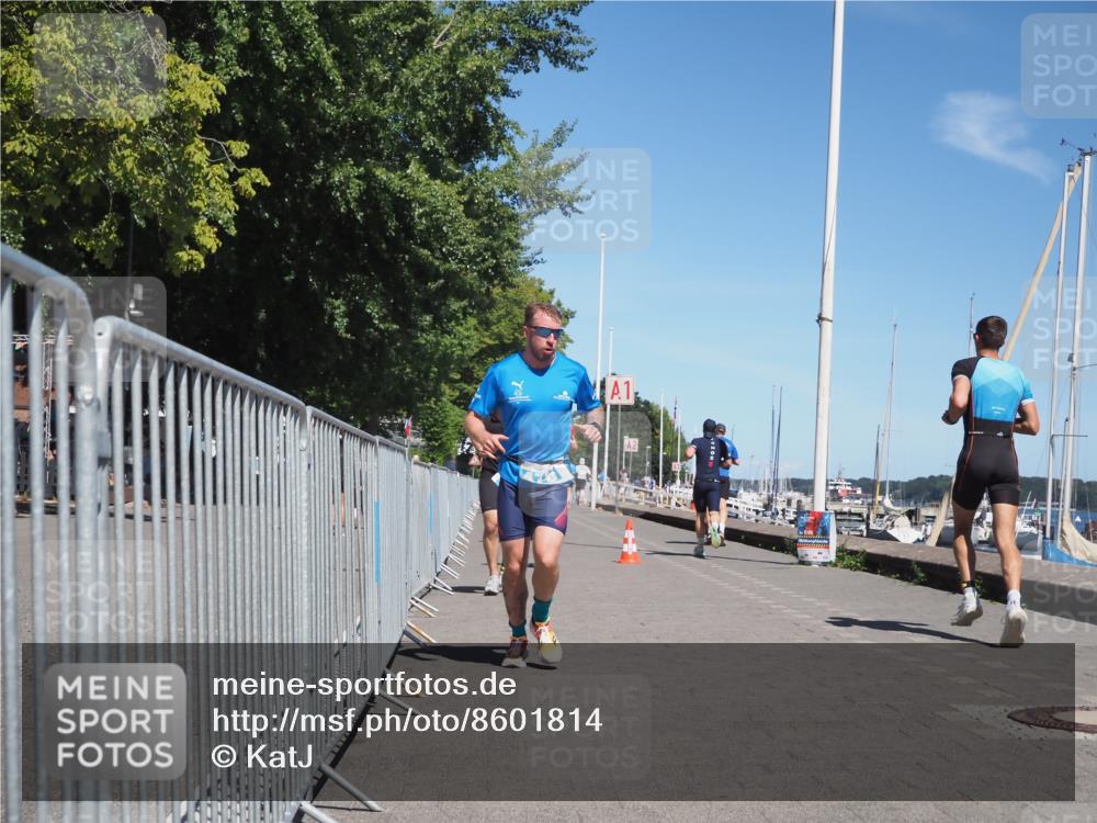 17.08.2025 - KN Förde Triathlon 2025 KatJ http://msf.ph/oto/8601814 17.08.2025 13:43:39 Laufen 441, 472, 476, 496, 500 meine-sportfotos.de