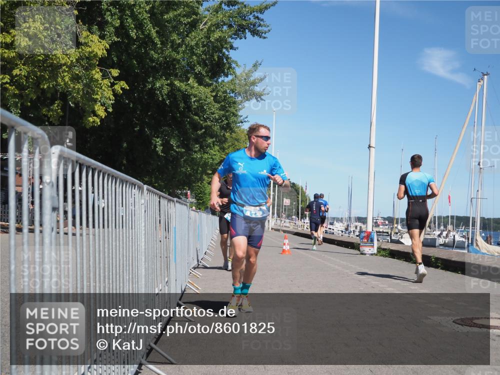 17.08.2025 - KN Förde Triathlon 2025 KatJ http://msf.ph/oto/8601825 17.08.2025 13:43:39 Laufen 441, 472, 476, 496, 500 meine-sportfotos.de