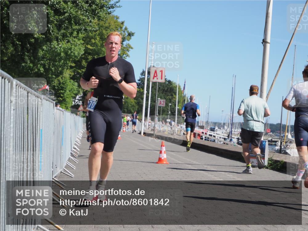 17.08.2025 - KN Förde Triathlon 2025 KatJ http://msf.ph/oto/8601842 17.08.2025 11:54:28 Laufen 270, 291, 310 meine-sportfotos.de