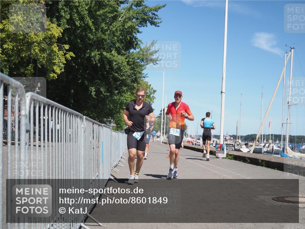 17.08.2025 - KN Förde Triathlon 2025 KatJ http://msf.ph/oto/8601849 17.08.2025 13:43:41 Laufen 441, 472, 476, 496, 500 meine-sportfotos.de