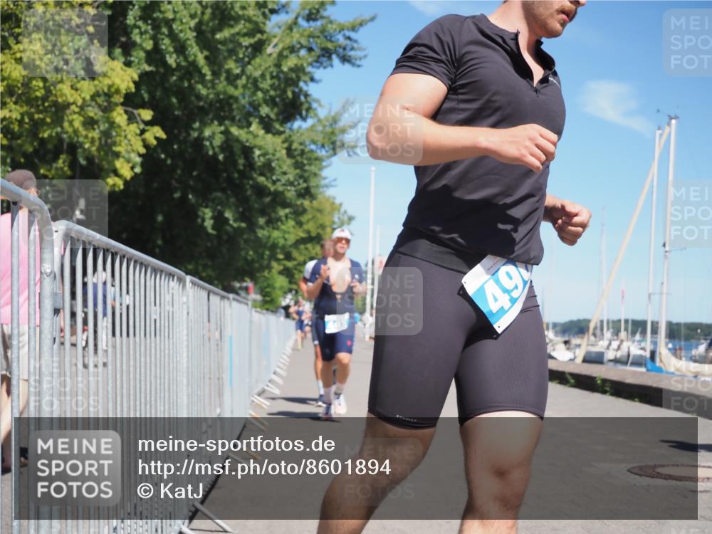 17.08.2025 - KN Förde Triathlon 2025 KatJ http://msf.ph/oto/8601894 17.08.2025 13:43:44 Laufen 441, 472, 496, 500 meine-sportfotos.de