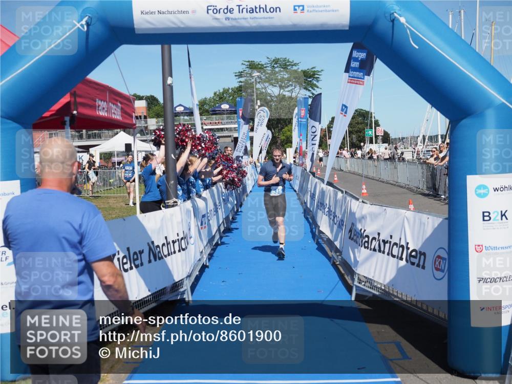 17.08.2025 - KN Förde Triathlon 2025 MichiJ http://msf.ph/oto/8601900 17.08.2025 14:11:14 Laufen 535 meine-sportfotos.de