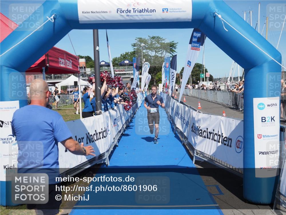 17.08.2025 - KN Förde Triathlon 2025 MichiJ http://msf.ph/oto/8601906 17.08.2025 14:11:14 Laufen 535 meine-sportfotos.de