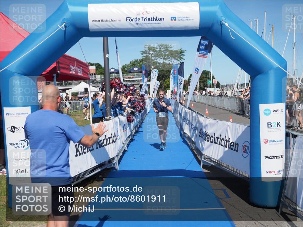17.08.2025 - KN Förde Triathlon 2025 MichiJ http://msf.ph/oto/8601911 17.08.2025 14:11:14 Laufen 535 meine-sportfotos.de