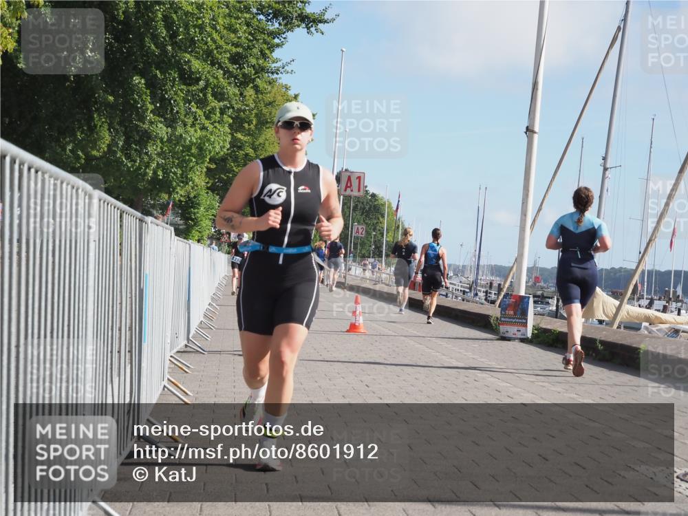 17.08.2025 - KN Förde Triathlon 2025 KatJ http://msf.ph/oto/8601912 17.08.2025 10:27:07 Laufen 130, 159, 196 meine-sportfotos.de