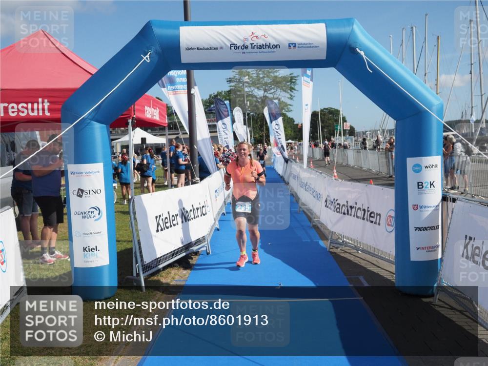 17.08.2025 - KN Förde Triathlon 2025 MichiJ http://msf.ph/oto/8601913 17.08.2025 10:49:44 Laufen 235 meine-sportfotos.de