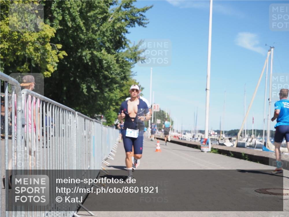 17.08.2025 - KN Förde Triathlon 2025 KatJ http://msf.ph/oto/8601921 17.08.2025 13:43:44 Laufen 441, 472, 496, 500 meine-sportfotos.de