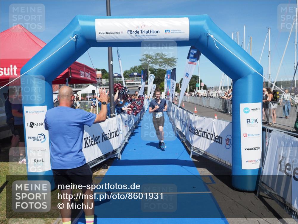 17.08.2025 - KN Förde Triathlon 2025 MichiJ http://msf.ph/oto/8601931 17.08.2025 14:11:14 Laufen 535 meine-sportfotos.de
