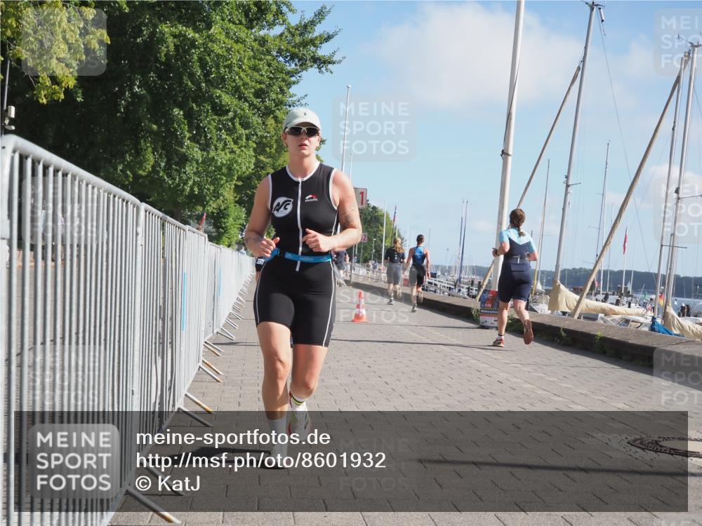 17.08.2025 - KN Förde Triathlon 2025 KatJ http://msf.ph/oto/8601932 17.08.2025 10:27:07 Laufen 130, 159, 196 meine-sportfotos.de