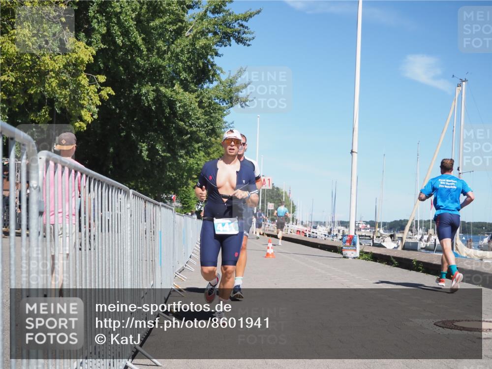 17.08.2025 - KN Förde Triathlon 2025 KatJ http://msf.ph/oto/8601941 17.08.2025 13:43:45 Laufen 441, 472, 496, 500 meine-sportfotos.de