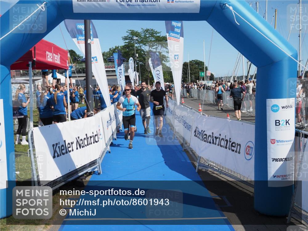 17.08.2025 - KN Förde Triathlon 2025 MichiJ http://msf.ph/oto/8601943 17.08.2025 12:18:48 Laufen 297, 618, 624 meine-sportfotos.de