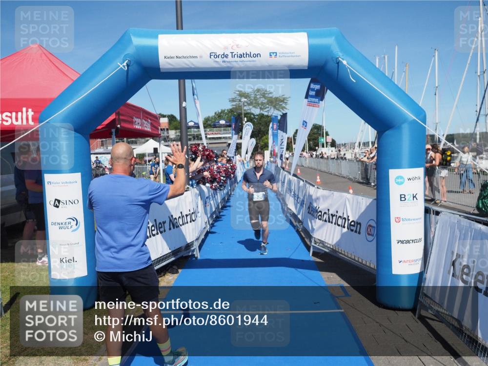 17.08.2025 - KN Förde Triathlon 2025 MichiJ http://msf.ph/oto/8601944 17.08.2025 14:11:15 Laufen 535 meine-sportfotos.de