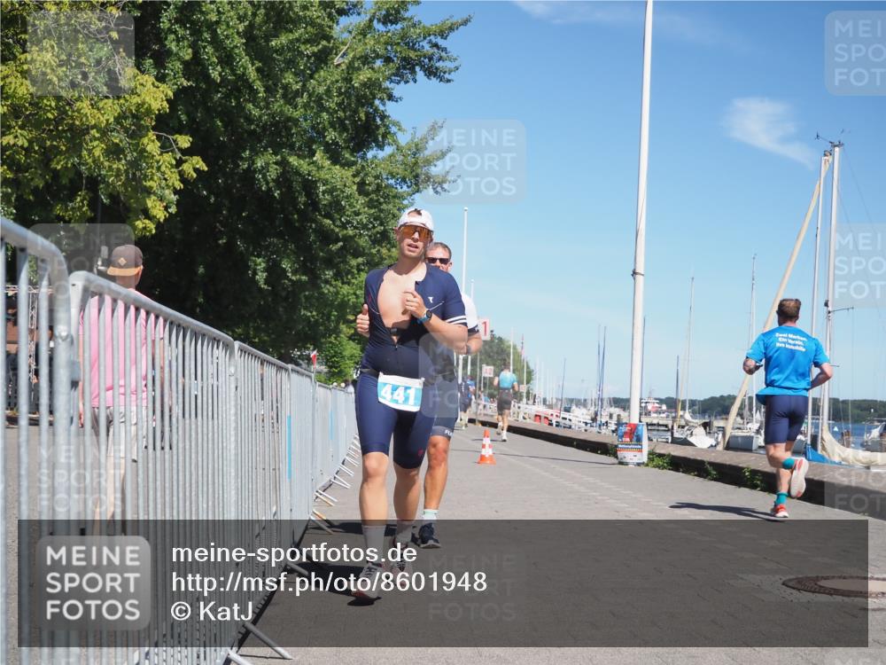 17.08.2025 - KN Förde Triathlon 2025 KatJ http://msf.ph/oto/8601948 17.08.2025 13:43:45 Laufen 441, 472, 496, 500 meine-sportfotos.de