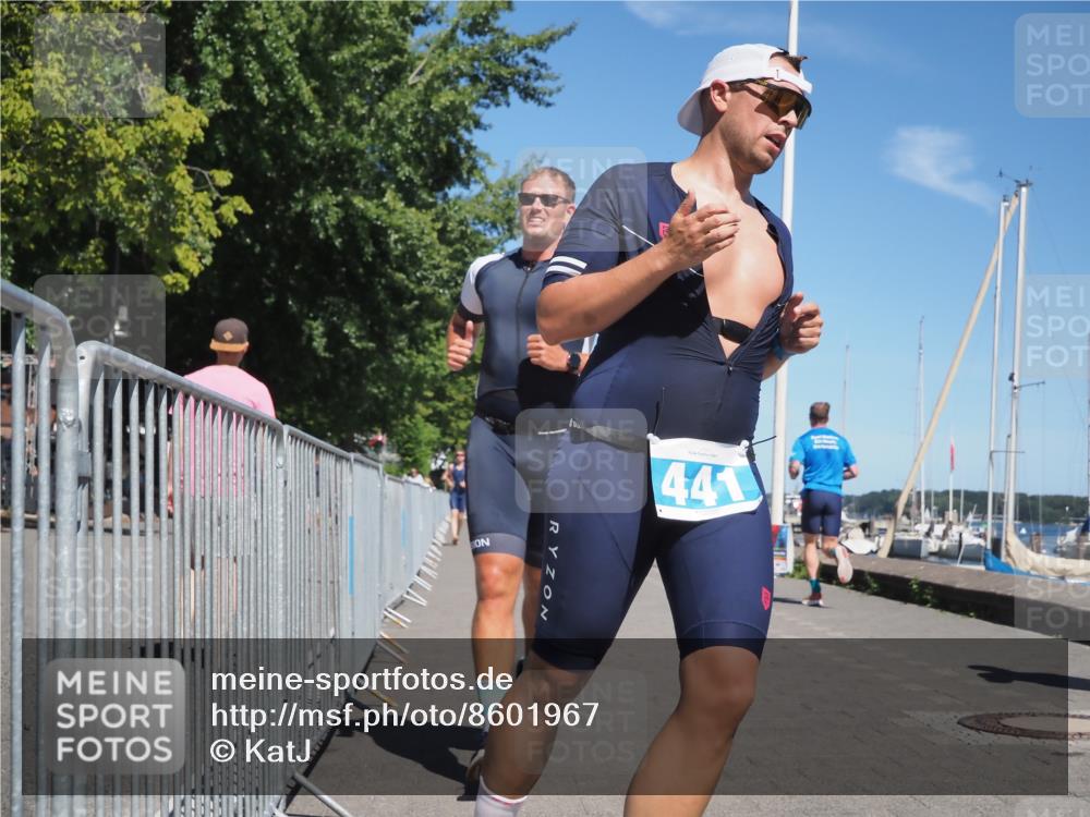 17.08.2025 - KN Förde Triathlon 2025 KatJ http://msf.ph/oto/8601967 17.08.2025 13:43:46 Laufen 441, 464, 496, 500 meine-sportfotos.de